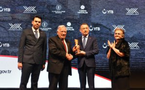 PROF. DR. NİMETULLAH HAFIZ’A YAŞAM BOYU ONUR ÖDÜLÜ