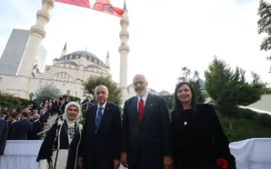 CUMHURBAŞKANI ERDOĞAN TİRAN’DA NAMAZGAH CAMİİ’Nİ HİZMETE AÇTI