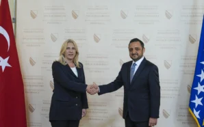 TÜRKİYE’NİN SARAYBOSNA BÜYÜKELÇİSİ AKSEKİ, GÜVEN MEKTUBUNU SUNDU