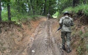 TÜRK ASKERİ KOSOVA’DA DEVRİYE GÖREVİNİ SÜRDÜRÜYOR