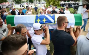 SREBRENİTSA SOYKIRIMININ 30’UNCU YILI DÜZENLENEN PROGRAMLA ANILDI