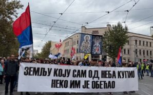 BELGRAD’DA ÖĞRENCİLERDEN KOSOVALI SIRPLARA DESTEK PROTESTOSU