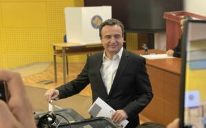 KOSOVA’DA HALK YEREL SEÇİM İÇİN SANDIK BAŞINDA