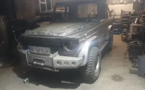 KARADAĞLI USTA, PASLANMAZ ÇELİKTEN MERCEDES G-SERİSİ REPLİKASI YAPTI