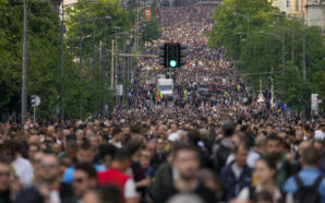 RUS İSTİHBARATI, VUÇİÇ YÖNETİMİNE PROTESTOLARI BASTIRMADA DESTEK Mİ VERİYOR?