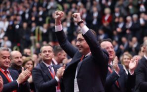 KUZEY MAKEDONYA’DA MİCKOSKİ, VMRO-DPMNE GENEL BAŞKANLIĞINA ÜÇÜNCÜ KEZ SEÇİLDİ