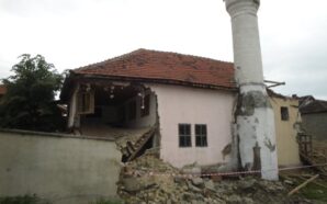 KOSOVA’DA SAVAŞ ESNASINDA 218 CAMİ YAKILDI