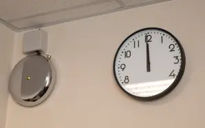 SIRBİSTAN’DA DERS SÜRELERİNİN 45 DAKİKADAN 30 DAKİKAYA DÜŞÜRÜLMESİ GÜNDEMDE