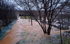 KOSOVA’DA ŞİDDETLİ YAĞIŞLAR SONRASI BAZI BÖLGELERDE SEL MEYDANA GELDİ