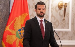 KARADAĞ CUMHURBAŞKANI, PAZAR VE BAYRAM GÜNLERİNDE ÇALIŞMANIN ANAYASAL OLARAK YASAKLANMASINI&hellip;