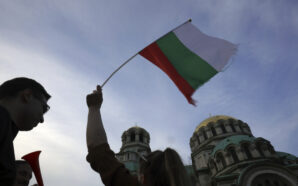 BULGARİSTAN 5 YILDA 8.KEZ SEÇİME GİDİYOR: SİYASİ İSTİKRARSIZLIĞIN BİTMESİ AMAÇLANIYOR