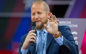 DONALD TRUMP’IN OĞLU YANINDA İSRAİLLİ LOBİCİ İLE BİRLİKTE BOSNA’DA SIRPLARLA&hellip;