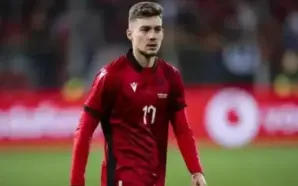 ERNEST MUÇİ, ARNAVUTLUK KADROSUNA DAHİL EDİLMEDİ: YILDIZ FUTBOLCUDAN AÇIKLAMA GELDİ