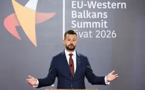 KARADAĞ, AB MÜZAKERELERİNDE İKİ FASLI DAHA GEÇİCİ OLARAK KAPATTI