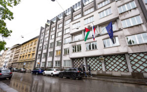 SLOVENYA’DA İKTİDAR DEĞİŞİKLİĞİNİN ARDINDAN HÜKÜMET BİNASINDAKİ FİLİSTİN BAYRAĞI İNDİRİLDİ