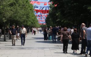 ULUSLARARASI TEMSİLCİLERDEN KOSOVA’YA ÇAĞRI: TOPLULUKLARIN SEMBOL VE BAYRAK KULLANIMI İÇİN&hellip;