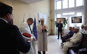 BULGARİSTAN BAŞMÜFTÜLÜĞÜNDE DEVİR TESLİM YAPILDI