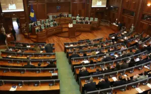 KOSOVA MECLİSİ UÇK DEKLERASYONUNU KABUL ETTİ