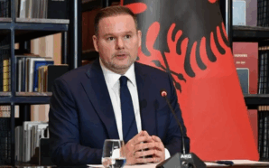 ARNAVUTLUK’UN YENİ İÇİŞLERİ BAKANI ERVİN DEMO GÖREVE BAŞLADI