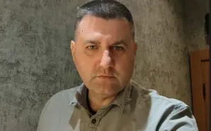 SIRBİSTAN’DA ESKİ ASKERÎ SENDİKA BAŞKANI, GECE TATBİKATI PAYLAŞIMI NEDENİYLE GÖZALTINA&hellip;