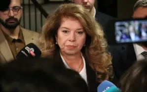 BULGARİSTAN’DA CUMHURBAŞKANI SEÇİMİNİN İLK TURUNU MEVCUT CUMHURBAŞKANI YOTOVA İLK SIRADA&hellip;